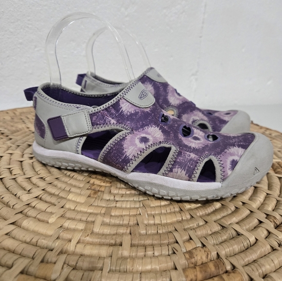 Keen Stingray Purple Tie Dye Closed Toe Water Shoes 5 - Picture 1 of 7